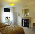 Georgian House Bath twin bedroom