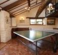 country house self-catering weekend parties