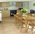 self-catering cottage dining room