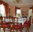 house with superb dining room in the Cotswolds
