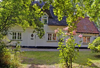 Spring Hall Cottage  - Colchester,  