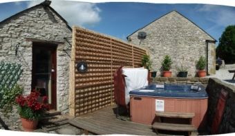 Courtyard Barn, Tideswell (near Sheffield/Buxton/Chesterfield)  - Tideswell, Derbyshire PEAK DISTRICT,  