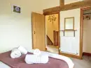 Buttercups Haybarn 5 Star Cottage with Indoor Pool, Sports Court & Toddler Play Area - thumbnail photo 17