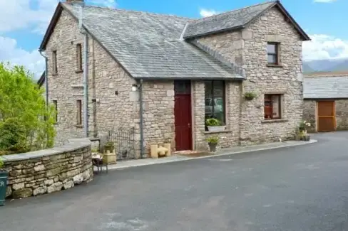  Eden Valley Farmhouse  - Photo 1