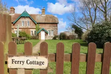 Ferry Cottage, Woodbridge, Suffolk