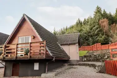 Larchfield Chalet 2, Strathpeffer, Highland