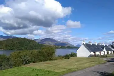 Lochside Couple's Retreat, Dalmally, Argyll and Bute