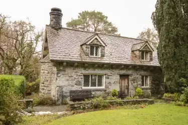 Nant Cottage, Trefriw, Conwy