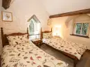 Nant Cottage - thumbnail photo 11