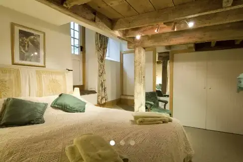  Romantic Apartment in Historic Watermill  - Photo 1