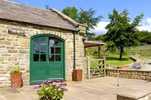  The Loft Romantic Rural Retreat, Peak District  - Photo 1