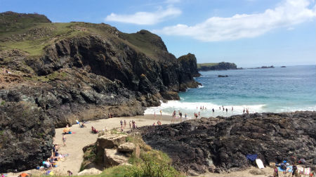 Guide To Holidays In The Lizard Peninsula Country Cottages Online